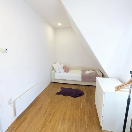 Holiday home House In Gardos