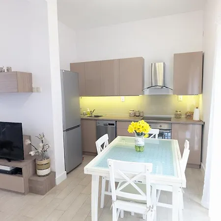 Holiday home House In Gardos